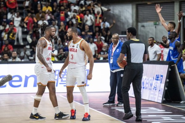 恒运资本配资 特写：燃！万人见证的男篮非洲杯八强收官赛